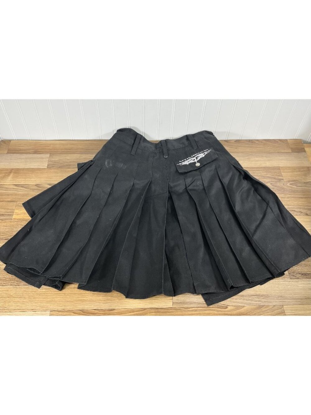 Utilikilts Black Tactical Cargo Kilt 33 Pants 35 Kilt Black 23" Long USA Made